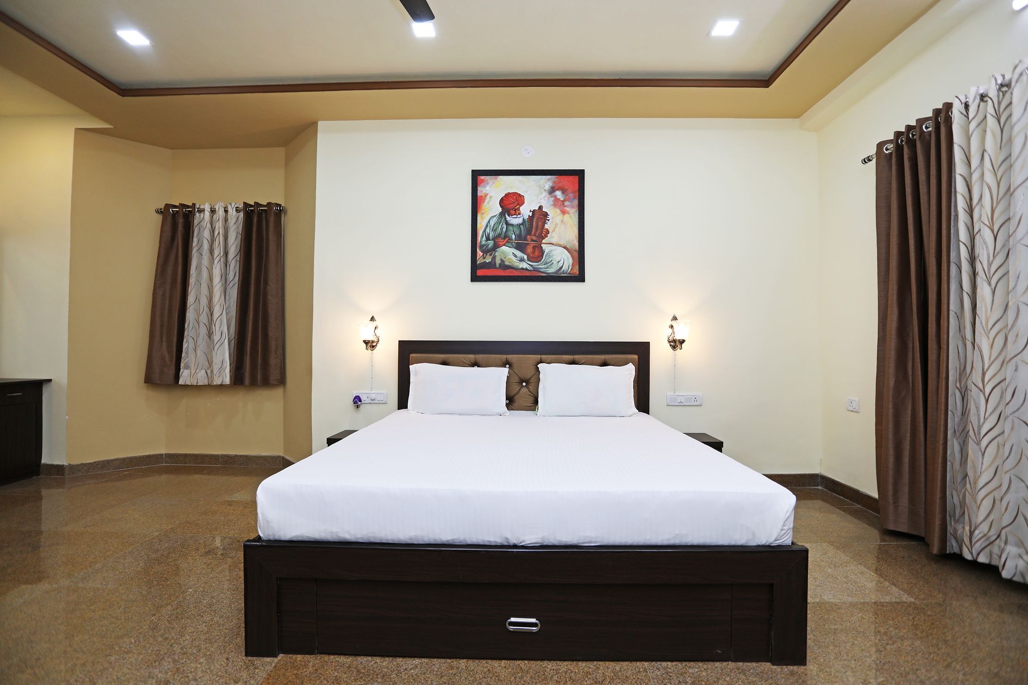Oyo 9428 Hill View Room Goverdhan Vilas Udaipur Buitenkant foto